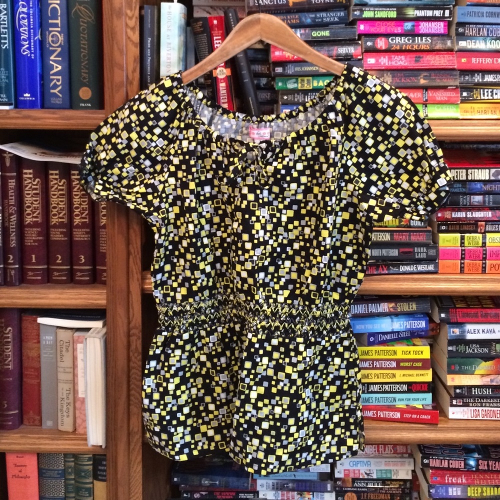 Koi scrub top